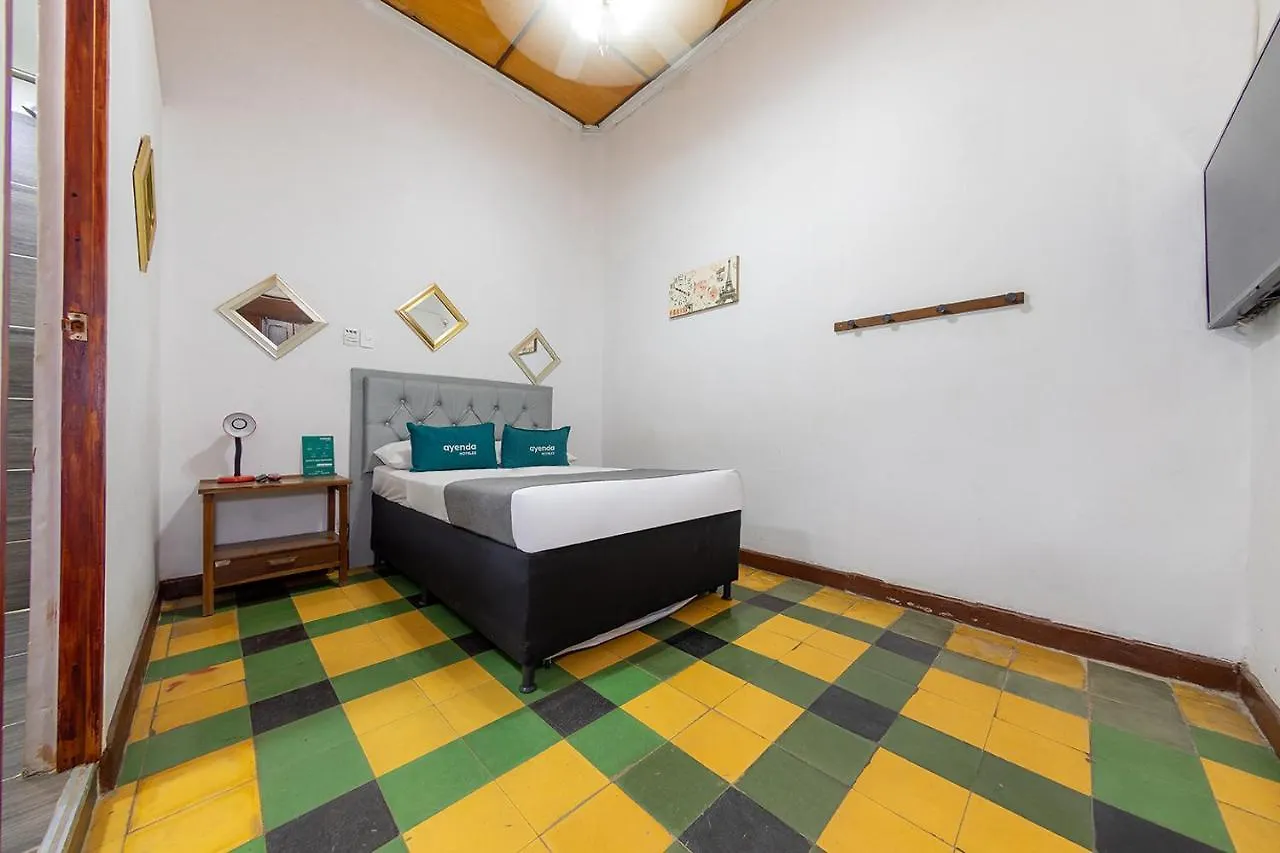Ayenda Sarayu House Otel Medellín Kolombiya