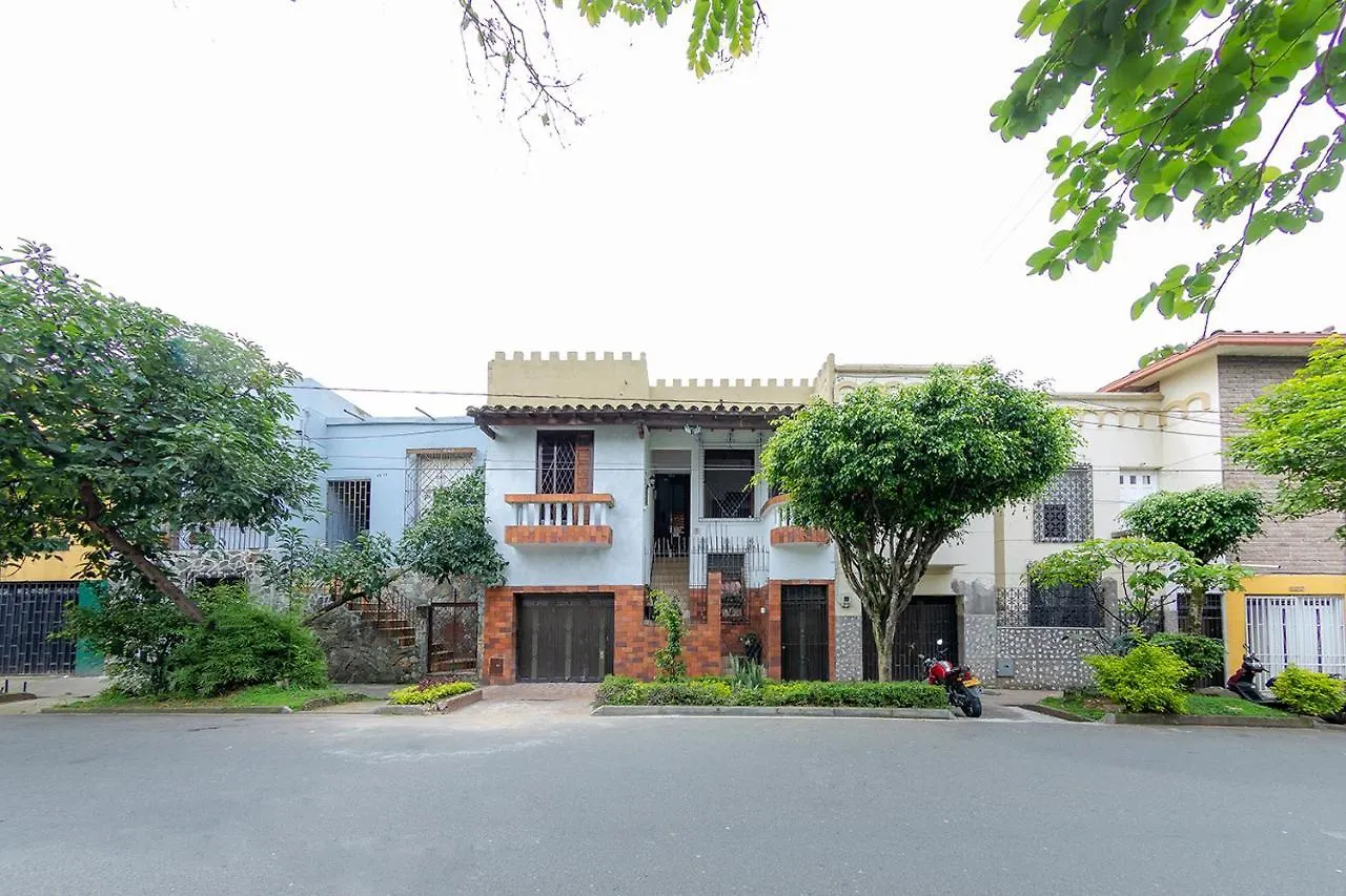 Hotel Ayenda Sarayu House à Medellín